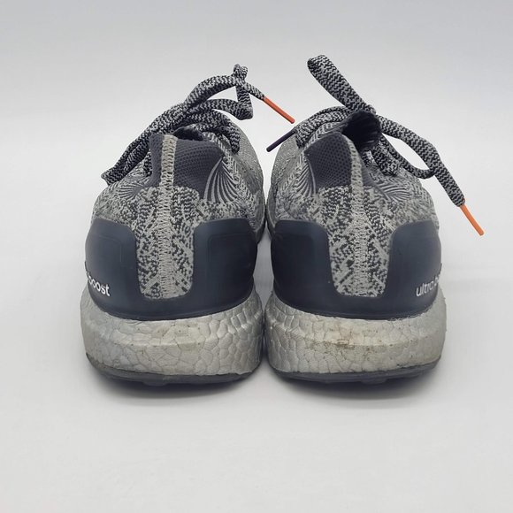 ULTRABOOST UNCAGED SILVER. SIZE 12. NO BOX. WORN, BUT IN GREAT SHAPE. - Picture 4 of 10